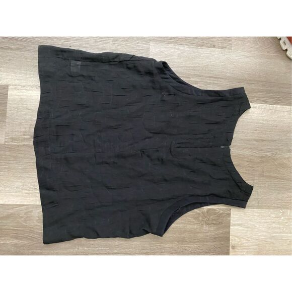 Search for Sanity Black Crinkle Tank, Silk Blend Blouse, Size Large - Picture 4 of 9